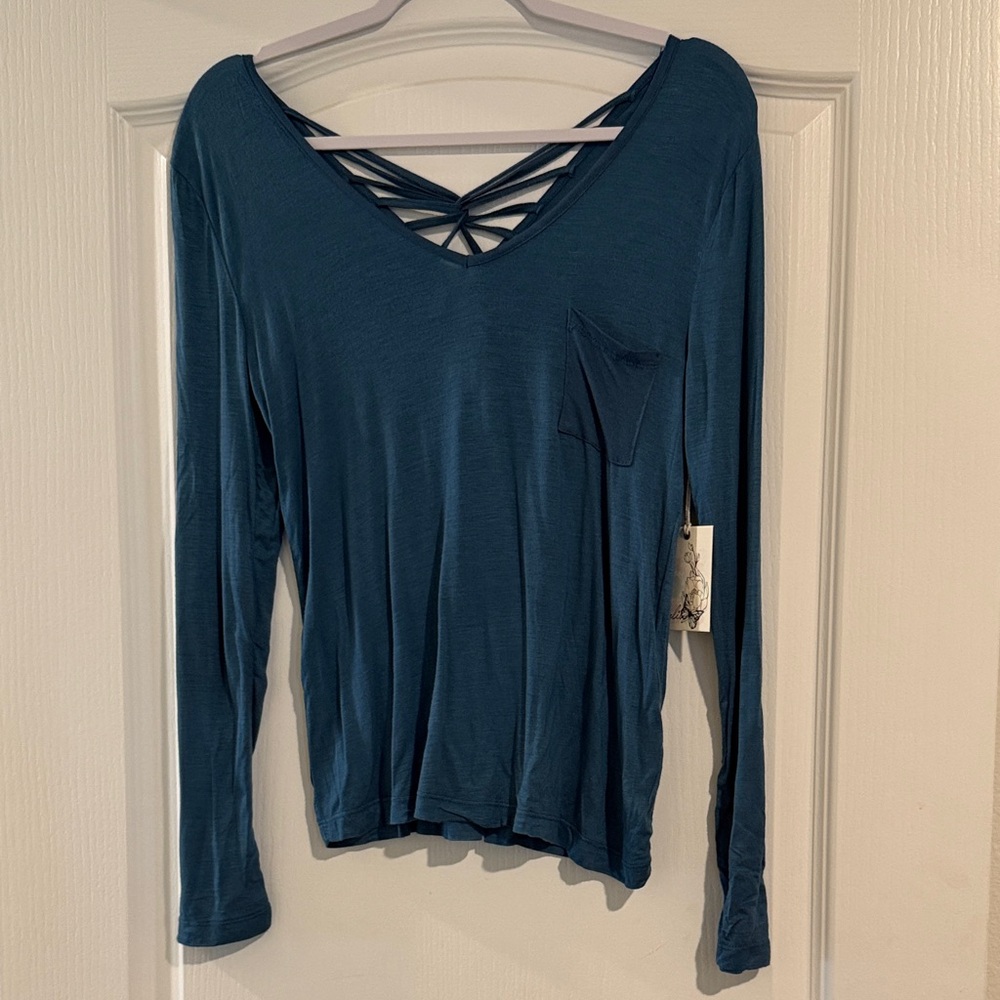 Glitz Deep/Teal-Blue Long Sleeve Top with Strappy Back size medium NWT